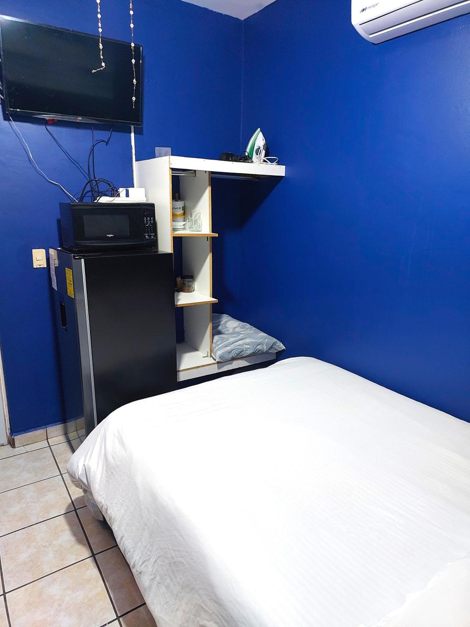 Habitacion 11 Independiente Con Mucha Privacidad ,Cerca Del Consulado , Cas , A 200 Mts Del Vado Del Rio Hermosillo Dış mekan fotoğraf